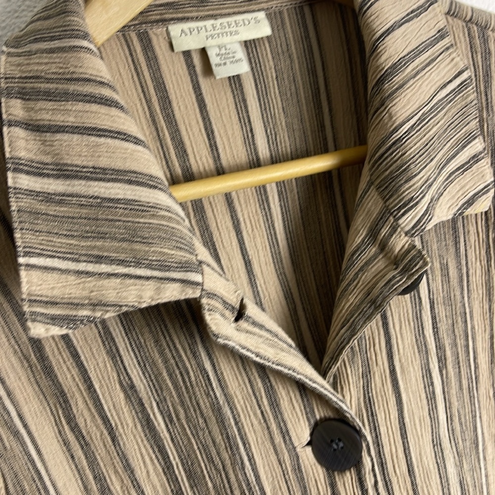 Appleseed’s lightweight Blazer Petite L - Picture 4 of 9